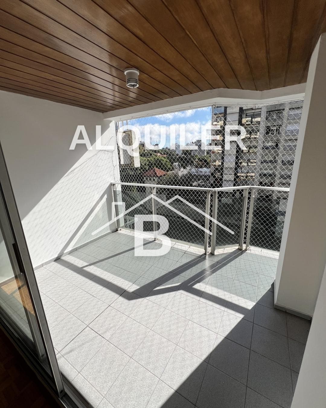 Alquiler Apartamento Pocitos 3 Dormitorios Y Servicio Completo Garaje