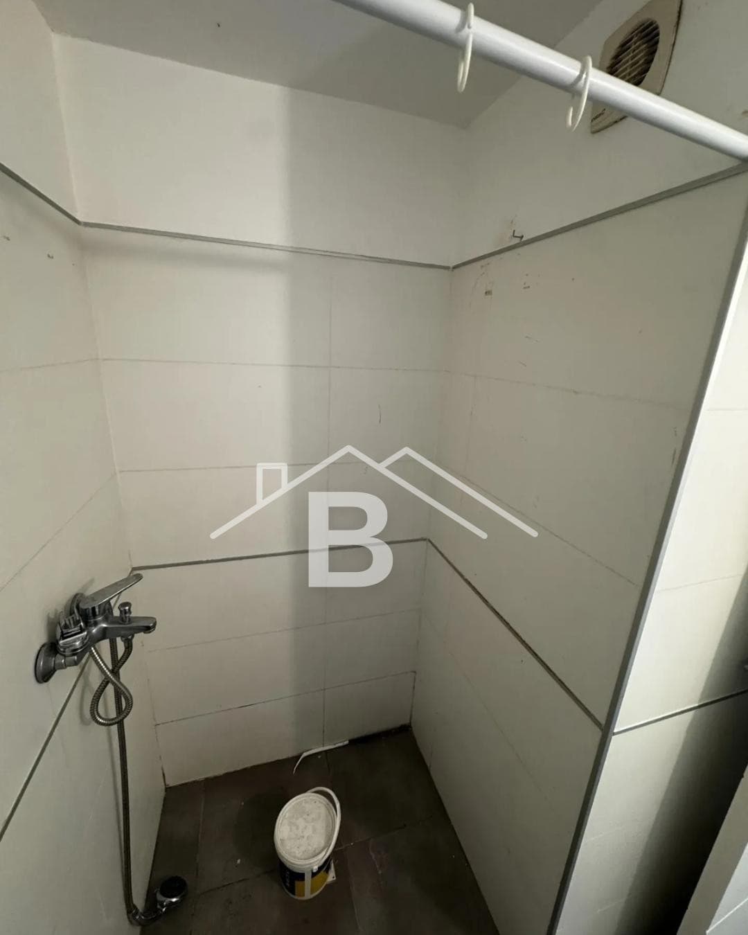 Alquiler Mono Ambiente Para Vivienda Oficina O Consultorio Frente A Montevideo Shopping